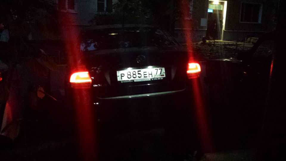 подсветка гос.номера — Volkswagen Polo Sedan, 1,6 л, 2013 года ...