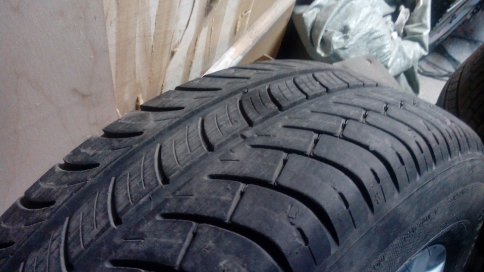 Продам литые диски с резиной мишлен 195/65 R15 — Volkswagen Golf Mk5, 1 ...