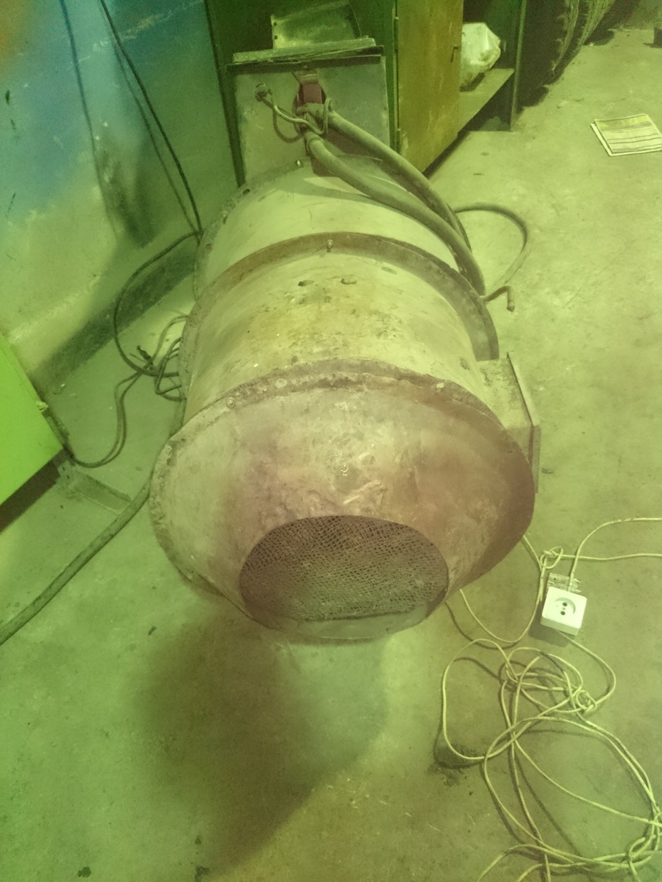 Установка Фаркопа — ГАЗ 3110, 2,5 л, 2001 года | аксессуары | DRIVE2