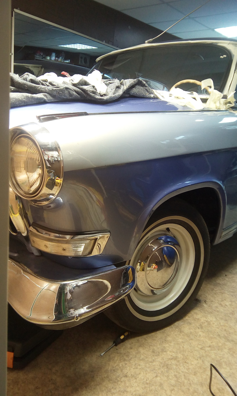 Хром лобового стекла газ 21. Экспортный хром газ 21. Хромы люкс. Хромы люкс. Хром для газ 21 в беларуси.