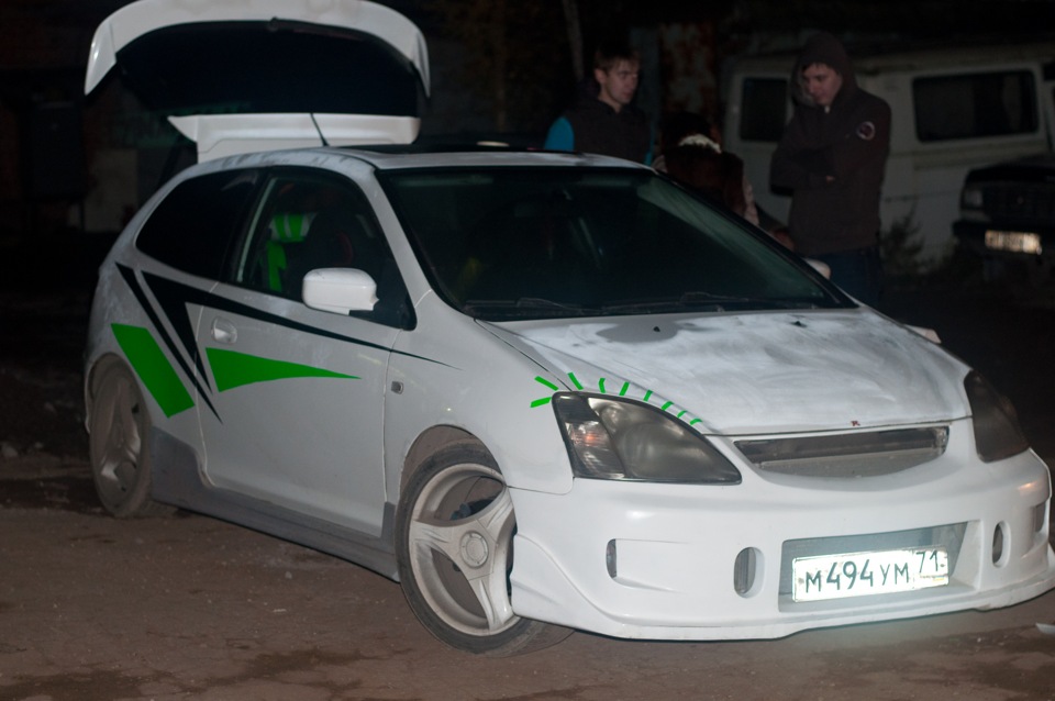 Оклейка виниловой пленкой белого) — Honda Civic Si (5G), 2 л, 2002 года ...