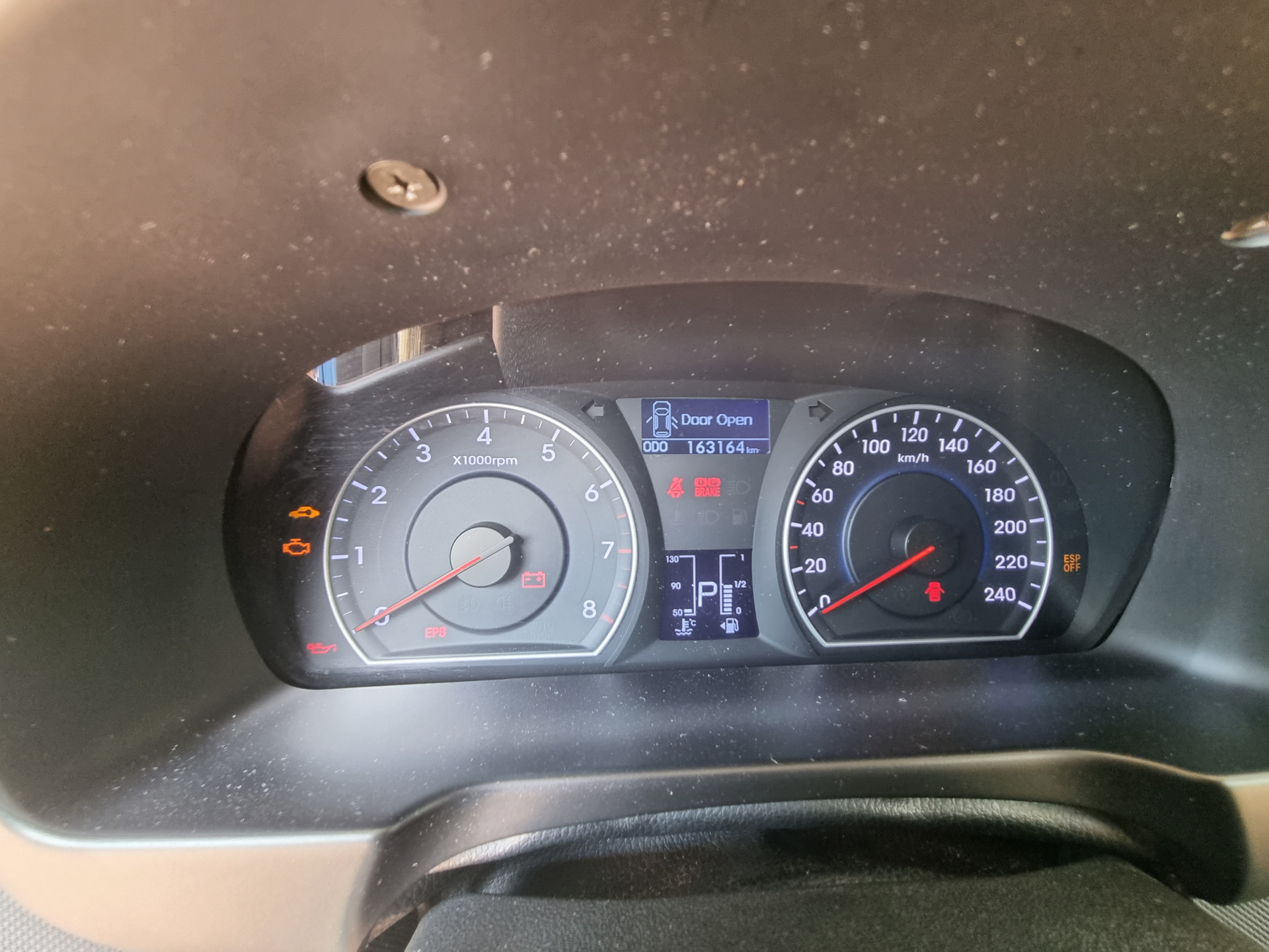 Не заводится горит иммобилайзер. Jeep Compass 2019 из копарта gorit immobilizer. Хендай акцент ТАГАЗ не заводится горит иммобилайзер. Хендай i 30 не заводится горит иммобилайзер.