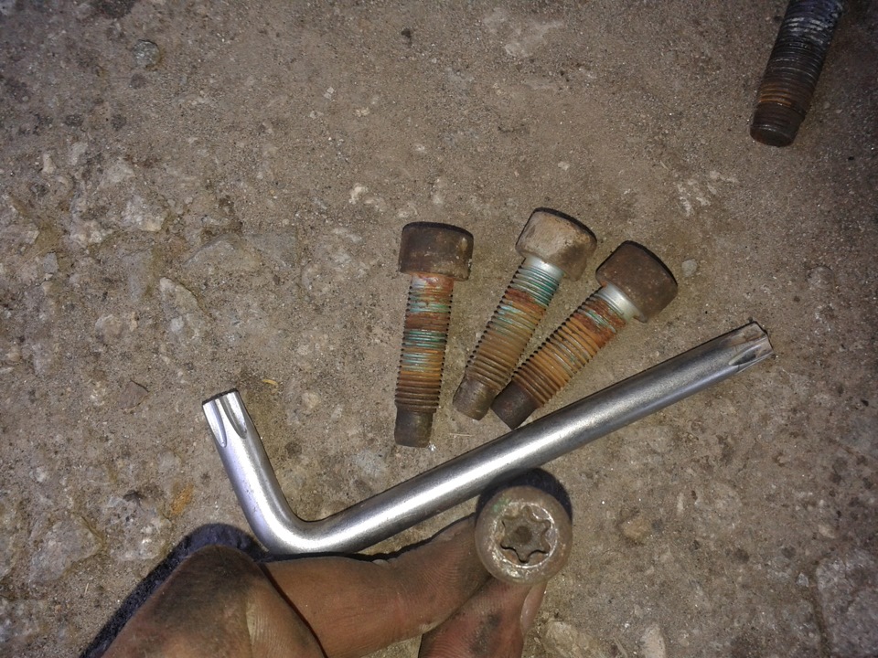 Фото в бортжурнале Mazda 3 (1G) BK