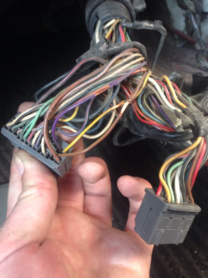 Ошибка 61 тойота. Ошибка 61 тойота. Ошибка датчика выходной скорости акпп аутлендер 2002. Ошибка 61 акпп тойота. Датчик скорости выходного вала акпп хайлюкс сурф ошибка 61.