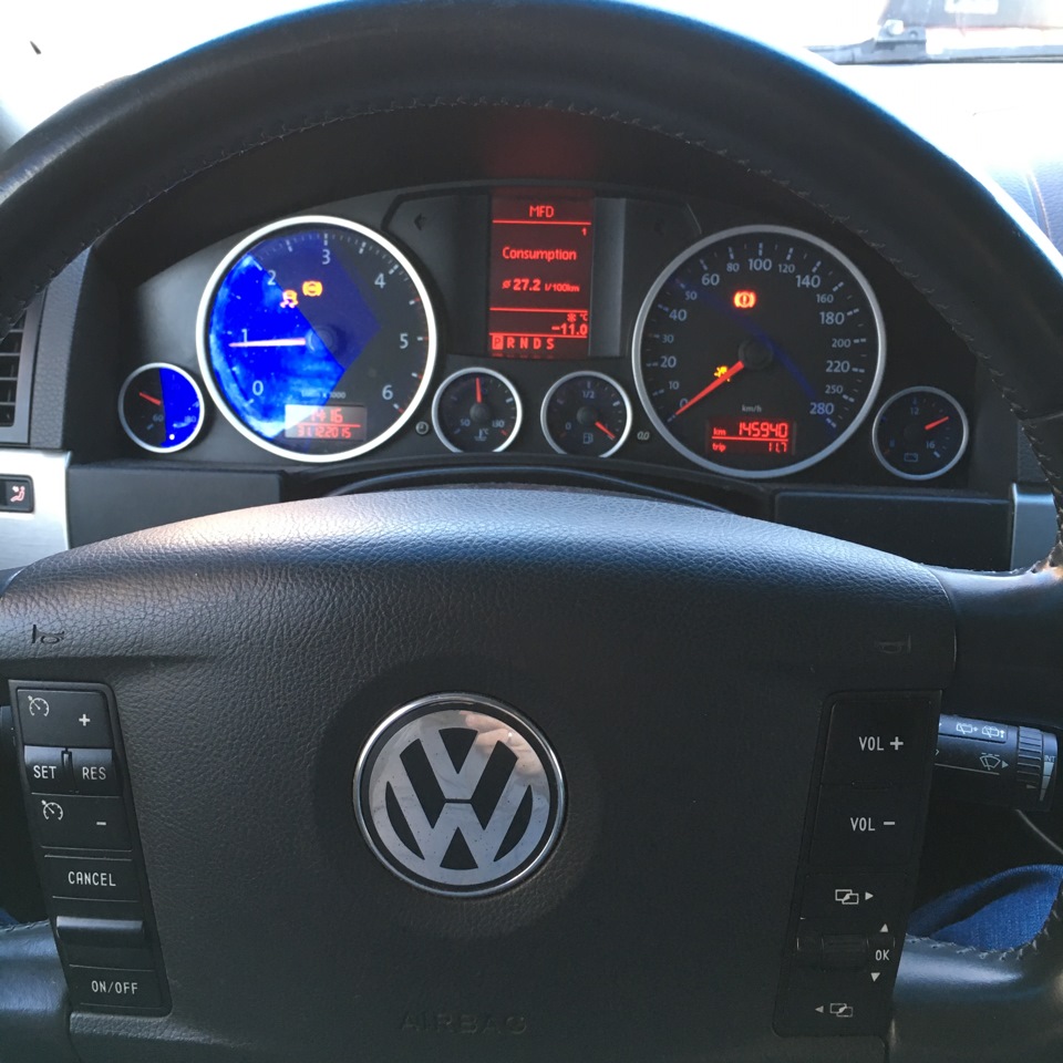 Фото в бортжурнале Volkswagen Touareg (1G)