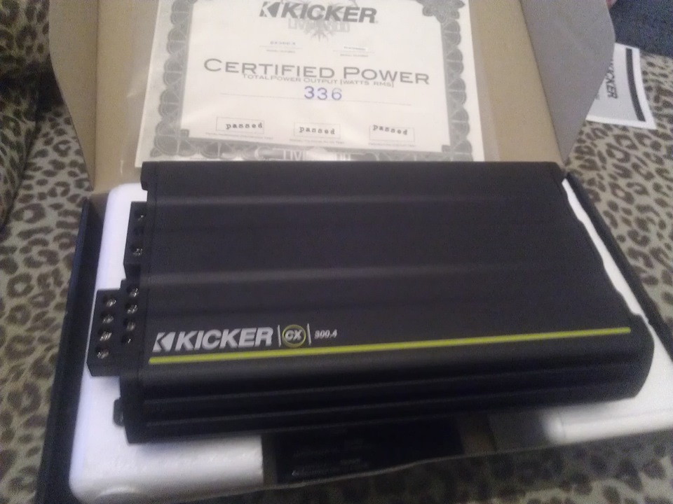 Продам усилитель KICKER cx300.4 (продано) — Lada 2101, 2 л, 1973 года