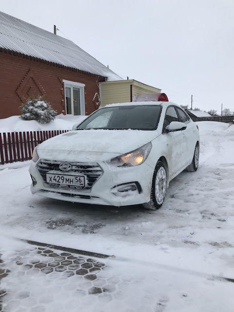 С брелка не запираются три двери, не считая водительской, Hyundai Солярис