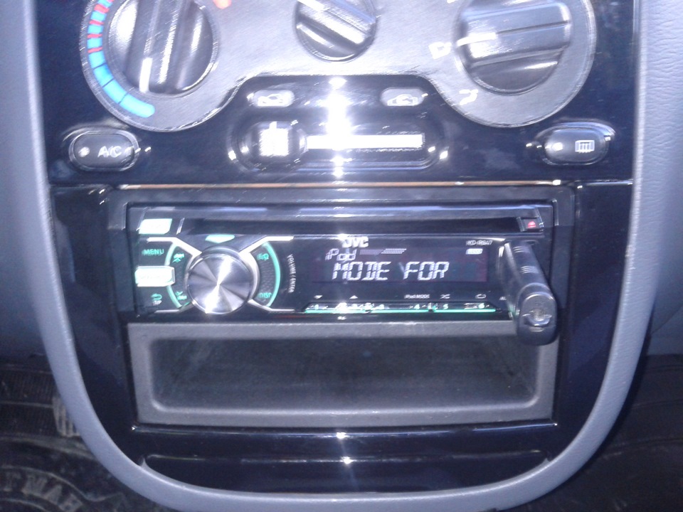 Музычко. — ЗАЗ Chance, 1,5 л, 2011 года | автозвук | DRIVE2