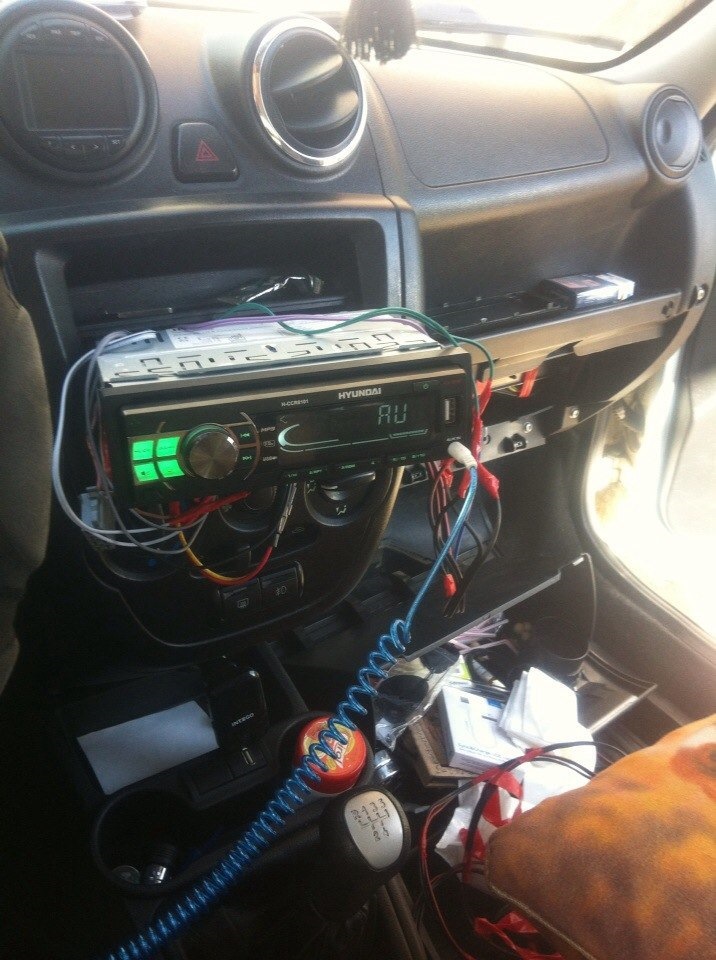 Покупка акустическая полки и установка — Lada Гранта (1G), 1,6 л, 2012 ...