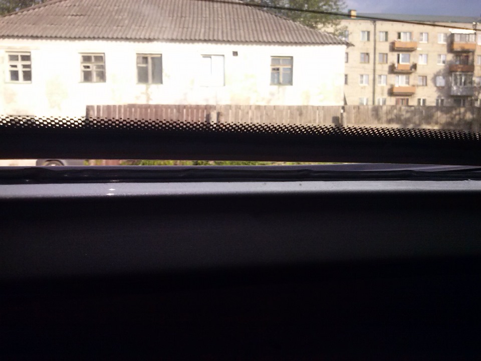 Отклеилось заднее стекло! — Chery Amulet, 1,6 л, 2006 года | своими ...