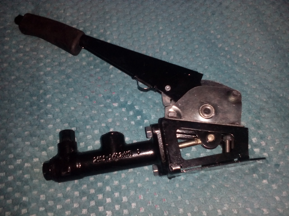 ручник — Lada 21099, 1,5 л, 1997 года | запчасти | DRIVE2