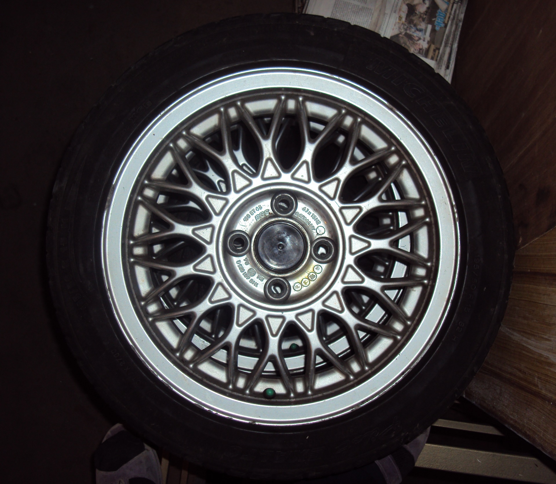 Мои колеса. Колесные диски на мини r56 фирмы BBS. BBS фирма. 195 50 R15 на диски 8 дюймов. Фирма колесо.