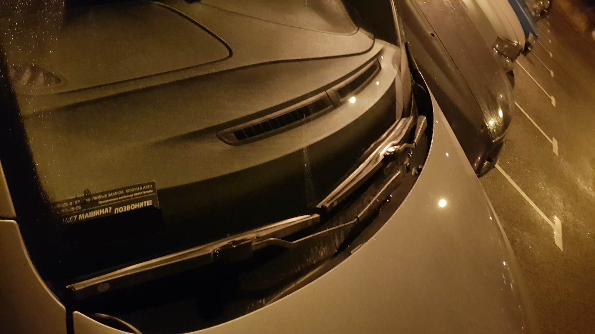 зимние щетки фирмы HELLA — Ваш выход — Volkswagen Polo Sedan, 1,4 л ...