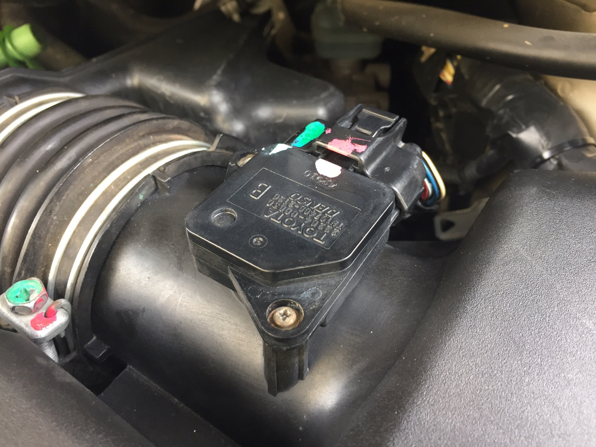 MAF датчик расхода воздуха показания Лексус rx330. Показания датчика массового расхода на Лексус. Как должен стоять датчик расхода воздуха на Jeep Compass 2013 г 2.4 литра.