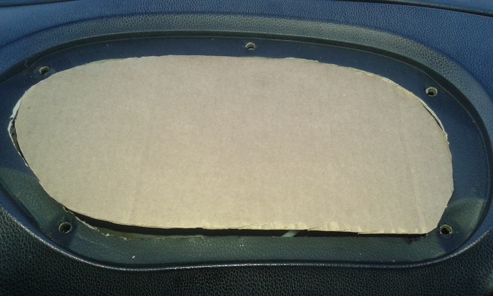 Вырезал и примерил. — Chevrolet Niva (1G)