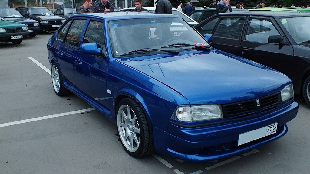 Москвич 2141 2.0 бензиновый 2000 | космич на DRIVE2