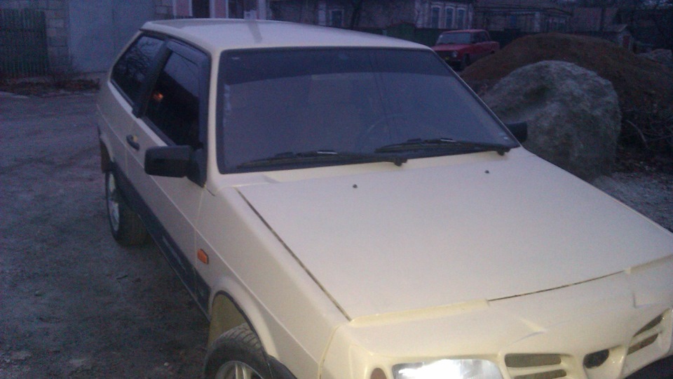 Lada 2108