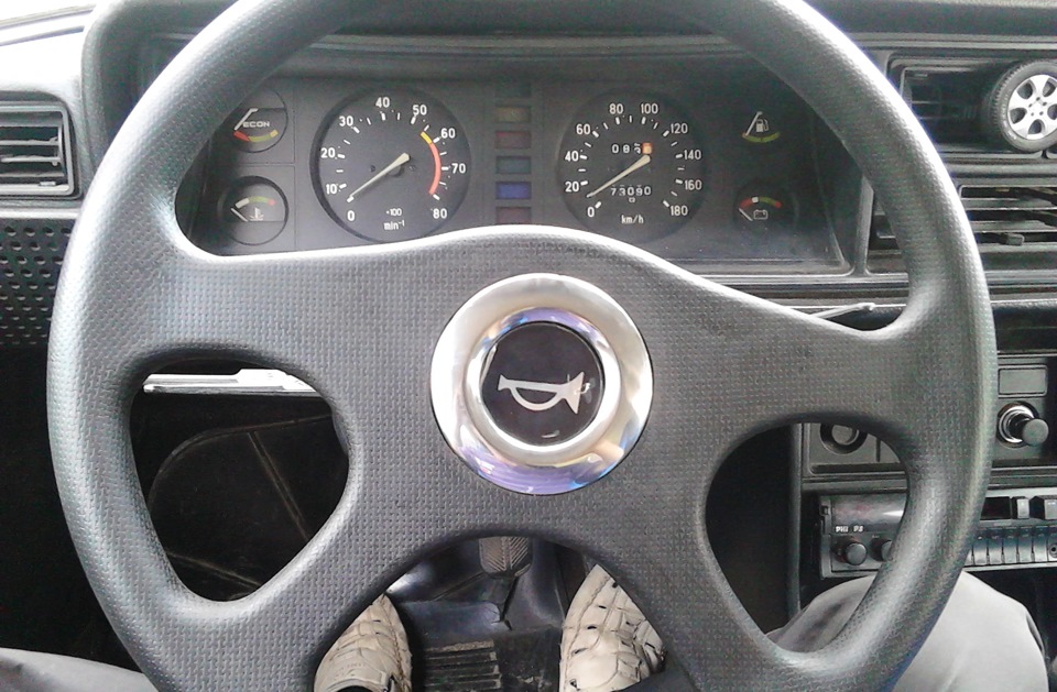 Как поменять руль на ваз 2107 Новый руль для ВАЗ 2107 - Lada 2107, 1,5 л, 1994 года стайлинг DRIVE2