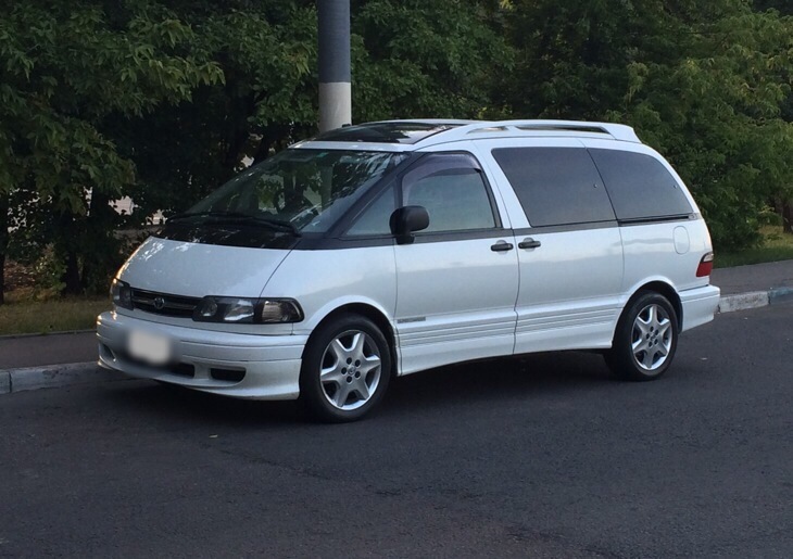 Toyota Estima II