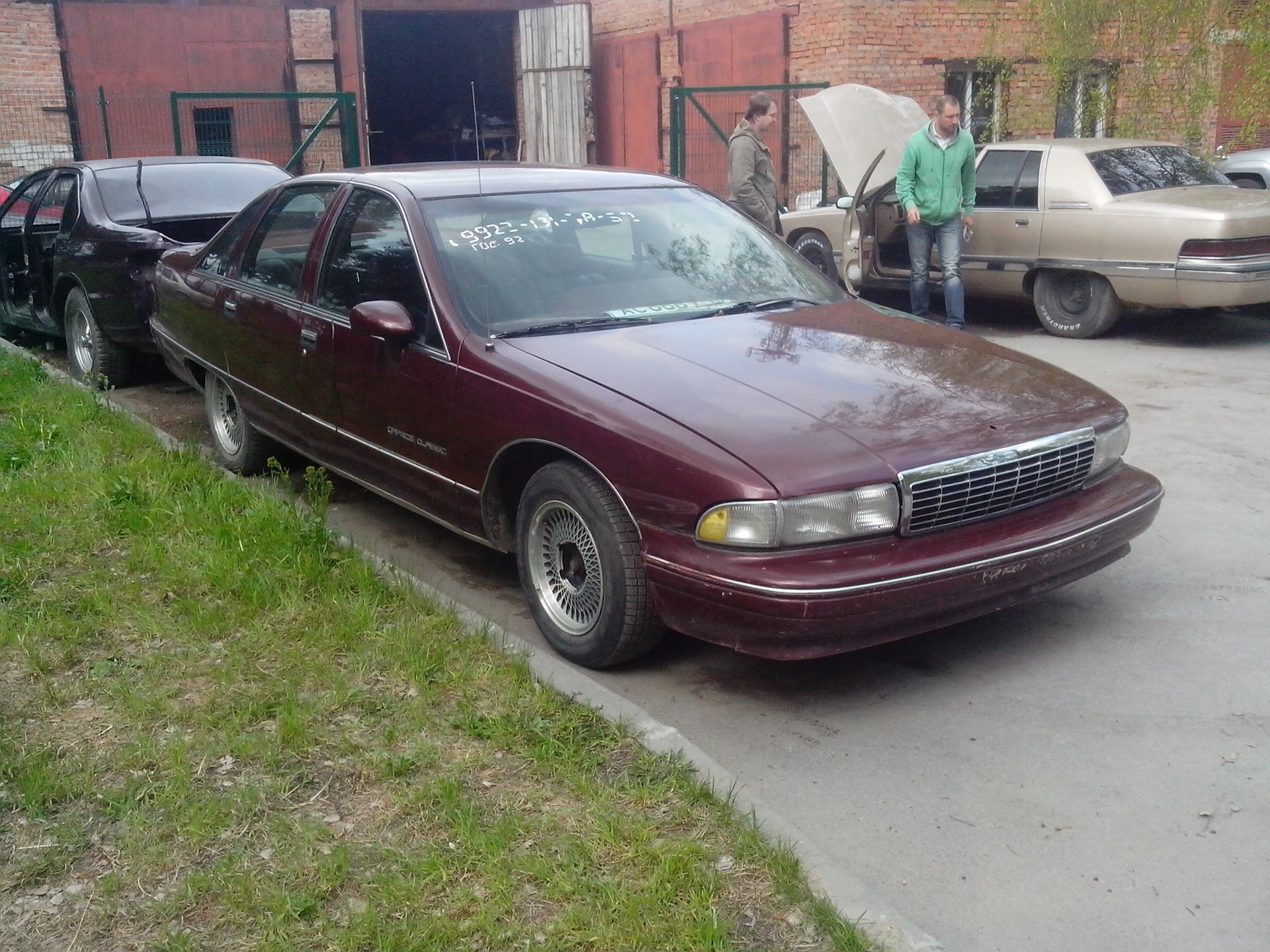 Первый осмотр. . . — Chevrolet Caprice (4G), 5 л, 1992 года | покупка машины  | DRIVE2