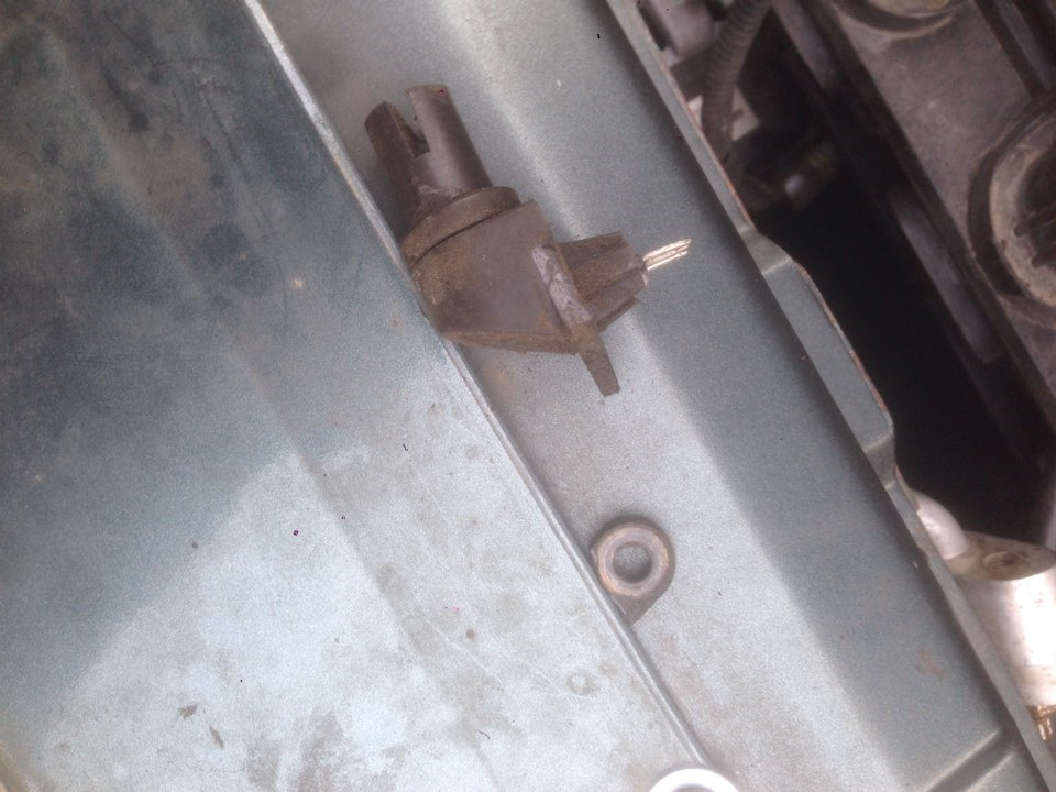 Замена выпускного коллектора приора и датчика фаз приора — Lada Приора ...