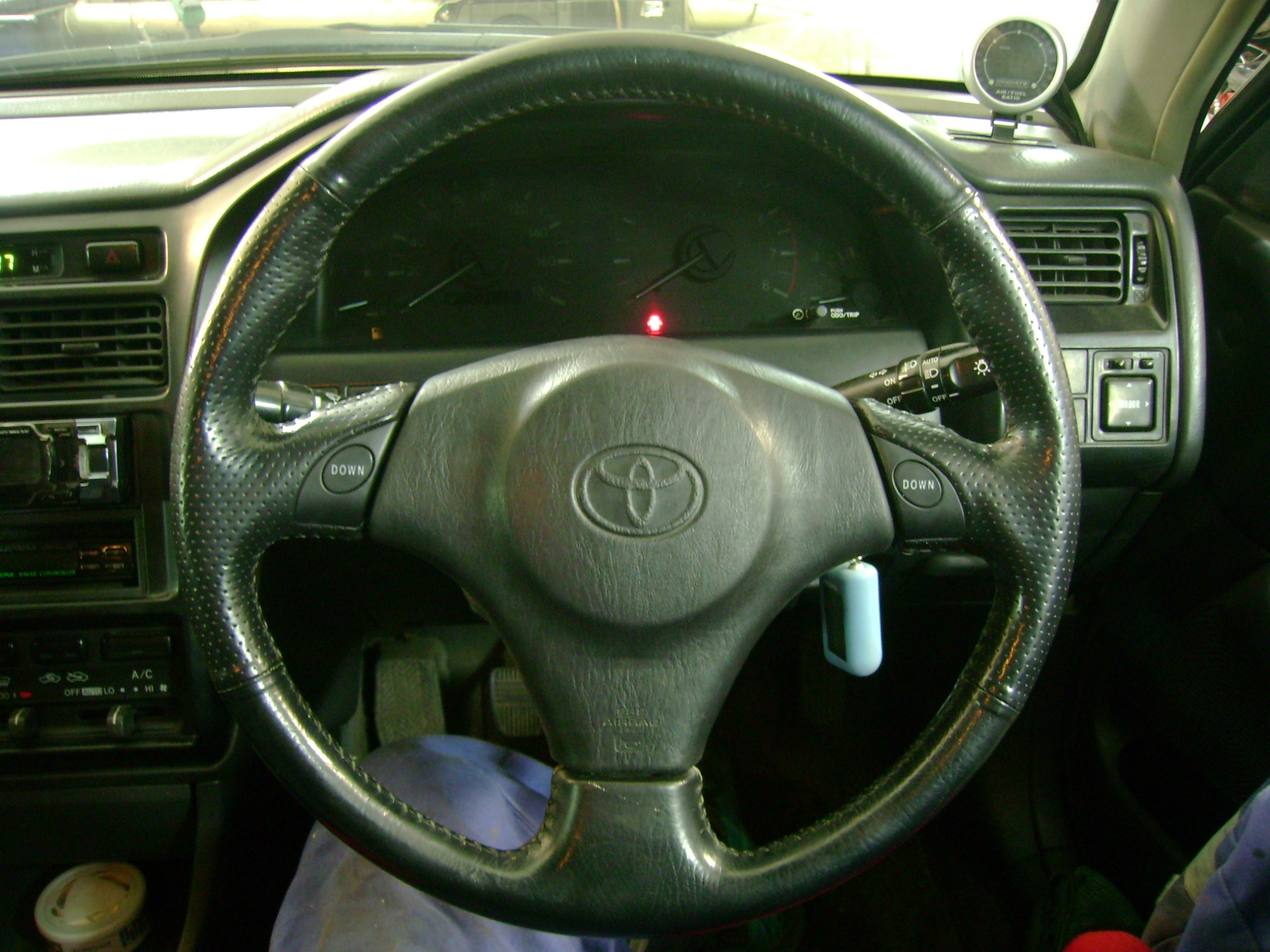 Замена руля и накладок на педали - Toyota Carina E, 1,6 л, 1994 года аксессуары 