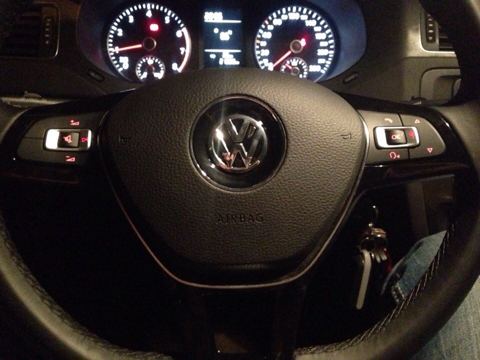 Мультируль — Volkswagen Jetta VI, 1,4 л, 2014 года | стайлинг | DRIVE2