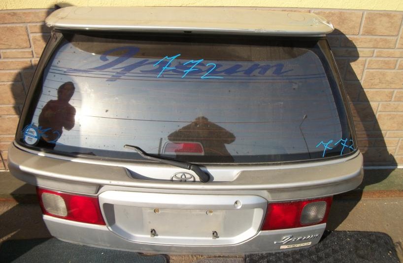     Toyota Ipsum 20 1999