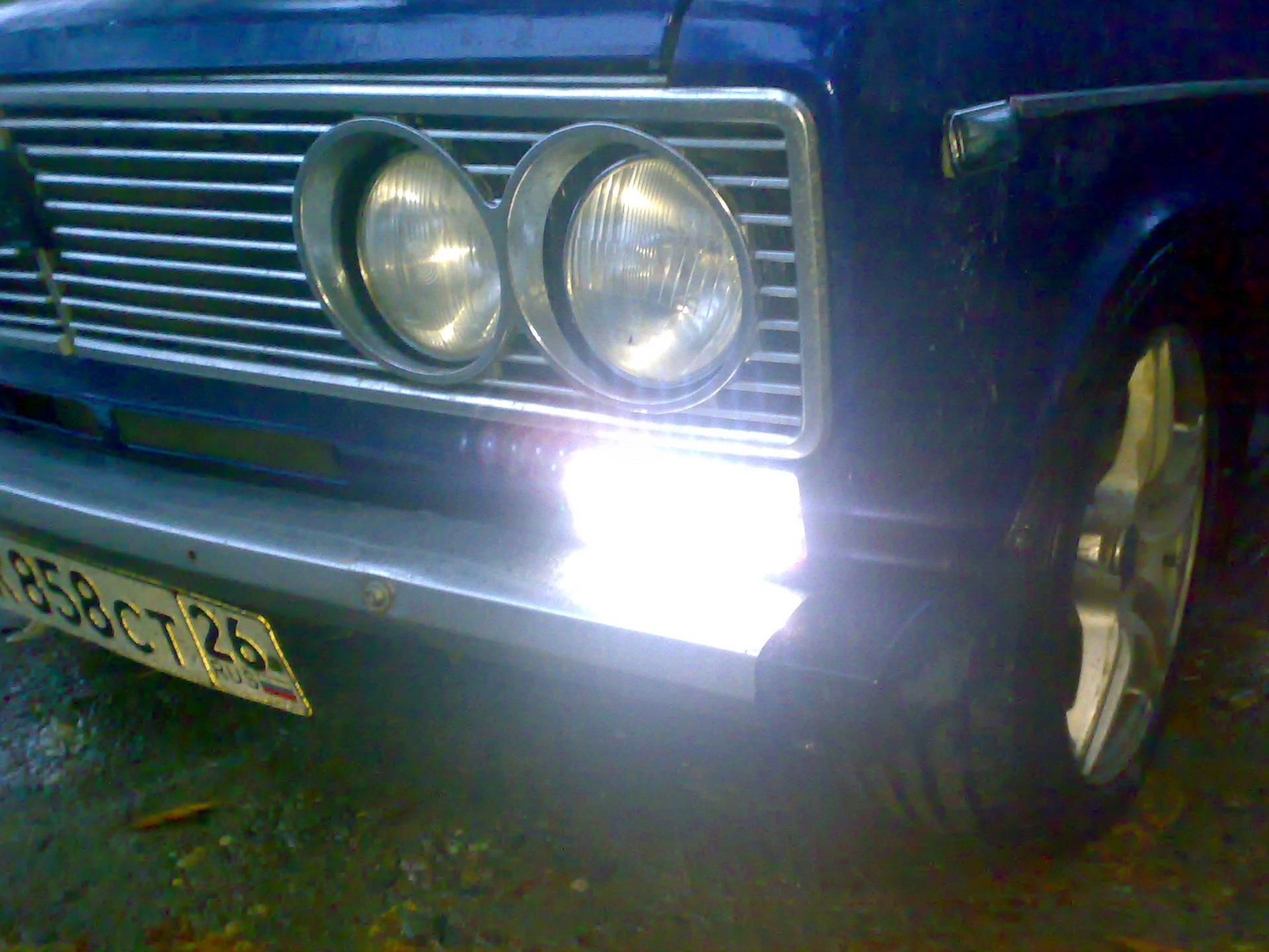 Передние габаритные огни.led — LADA 21033, 2 л., 1982 года | тюнинг ...