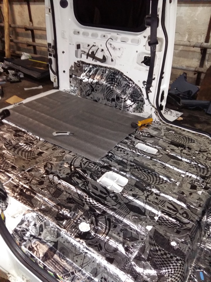 Фото в бортжурнале Ford Transit Connect (1G)