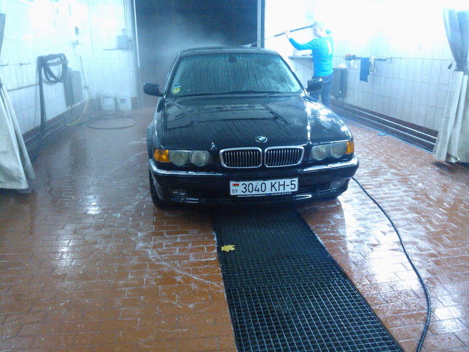 Колеса крутятся резина трется — BMW 7 series (E38), 3 л., 2001 года ...