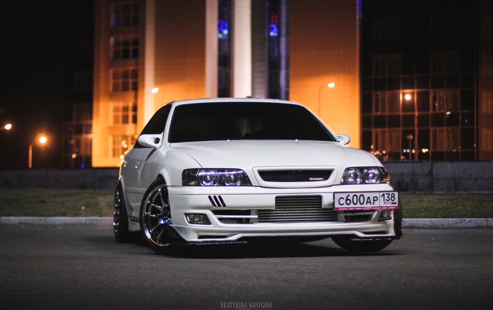 Toyota Chaser 100 JDM Night