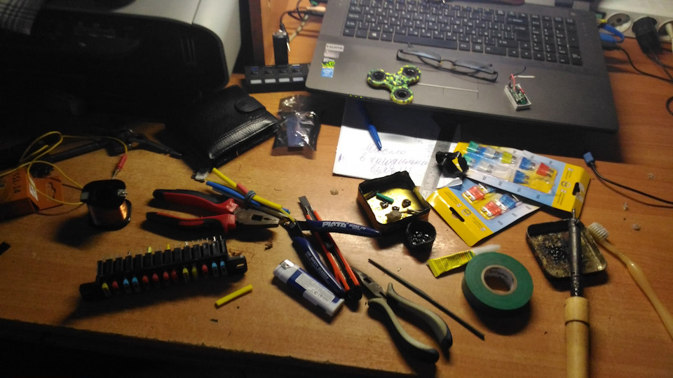 Блок предохранителей от волги 3110 на ваз 2106 — Lada 2106, 1,6 л, 1997 ...