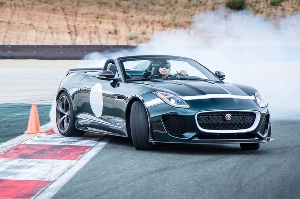 Автомобили дай. Jaguar f Type дрифт. Jaguar f-Type SVO. Проджект 7 машина. Jaguar Project 7 дождь.