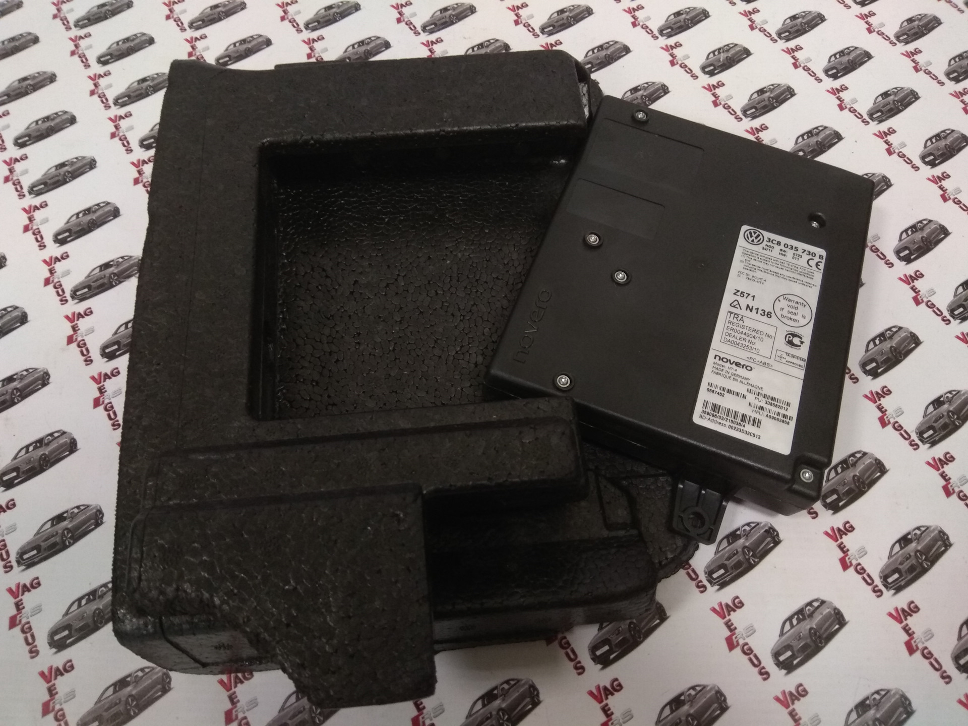 Интерфейсный блок с встроенным БУ телефона, антенной Bluetooth ...