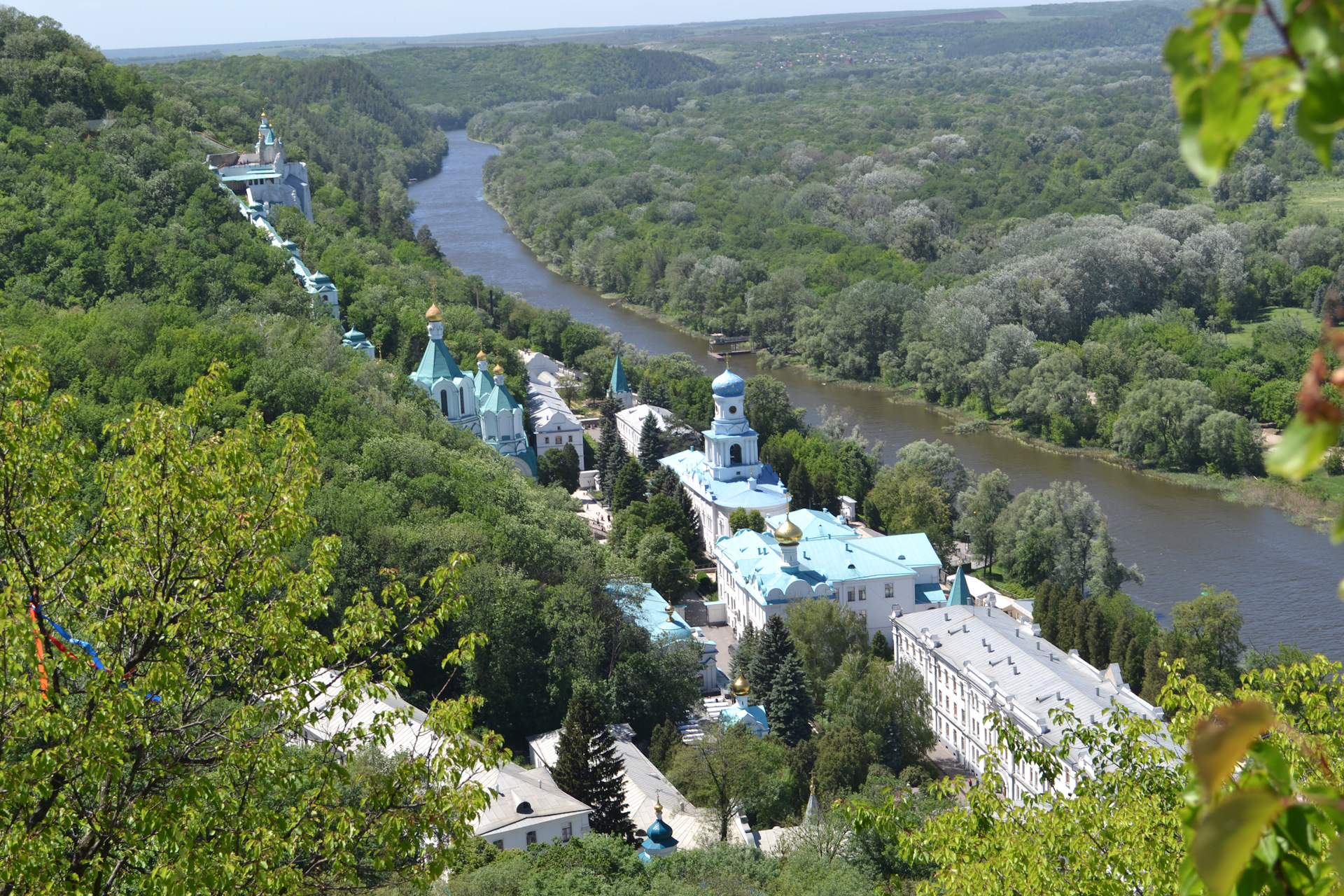 Святогорский Успенский монастырь