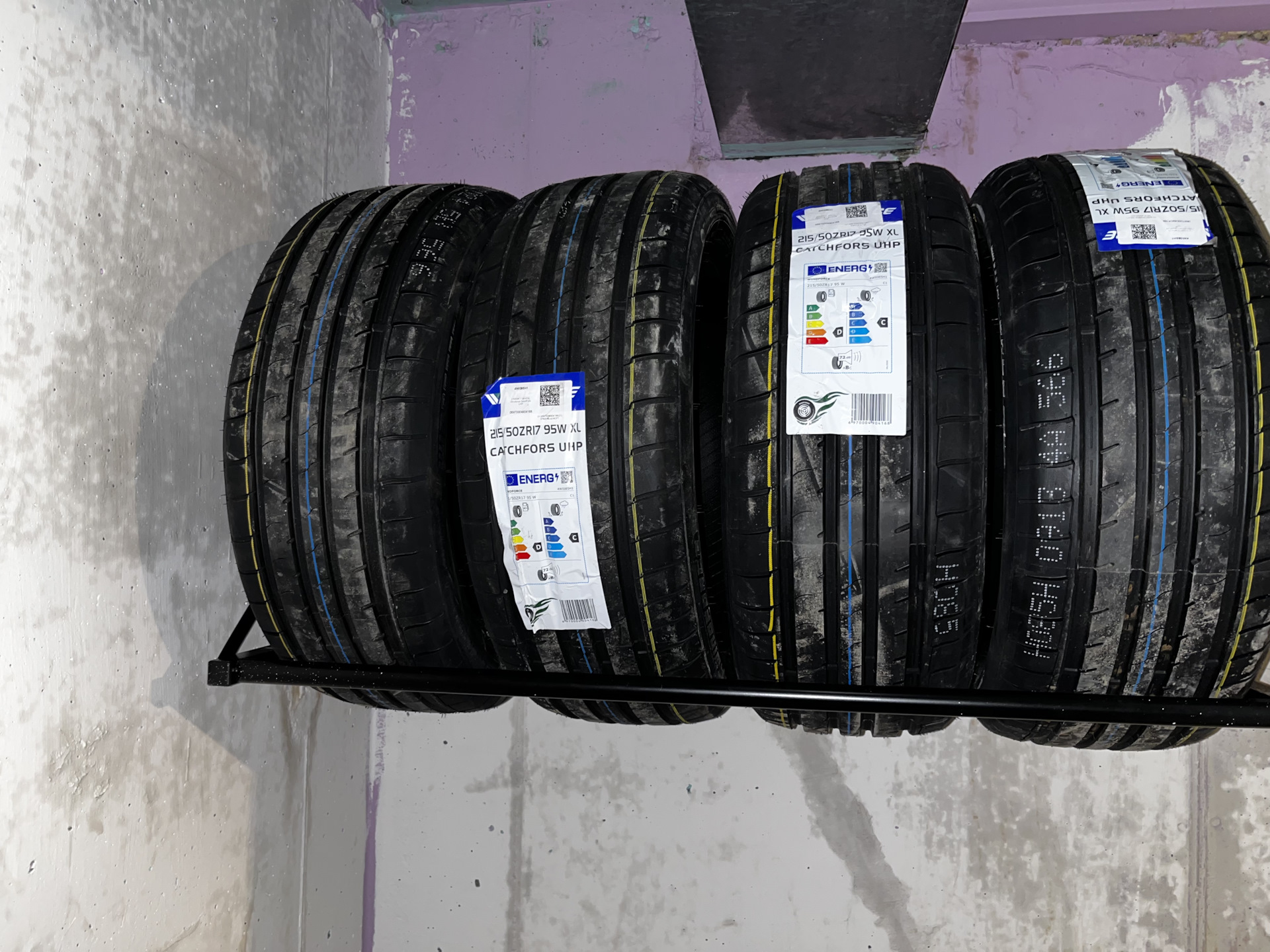 Windforce catchfors UHP 215/45 zr17. 215/50 R17. Windforce catchfors UHP 245/40 r19 98w. Windforce catchfors UHP.