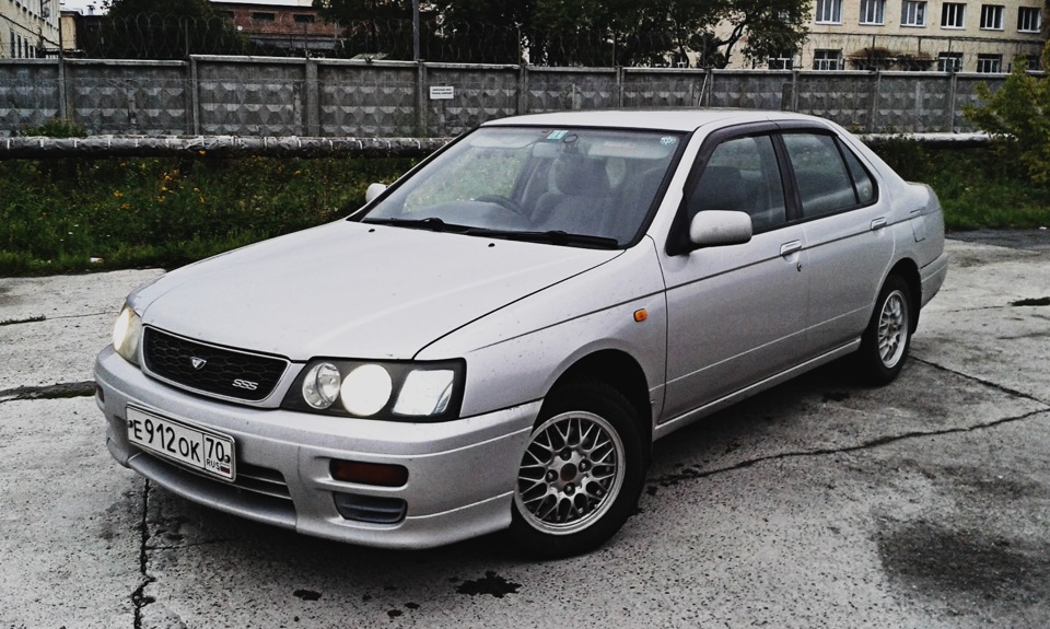 Ниссан блюберд 4 вд. Nissan Bluebird u14. Ниссан Блюберд 2000. Тойота Блюберд 2000. Ниссан Блюберд 1997.
