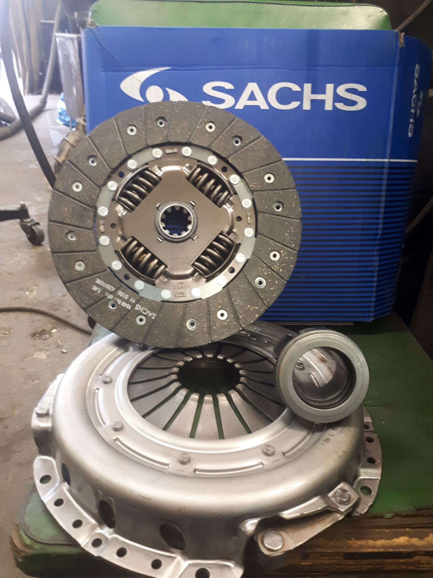 Не включается первая и задняя скорости — ГАЗ Газель, 2,8 л, 2011 года ...