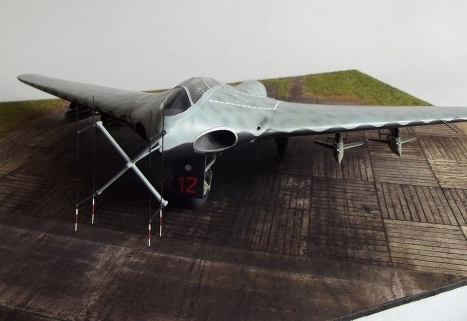 Ho 229. Хортен go 229. Horten 229 модель. «Хортен» ho.229. Horten 1/48.