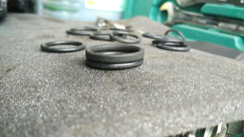 Течь антифриза из помпы на K6A — Suzuki Jimny, 0,7 л, 2003 года ...