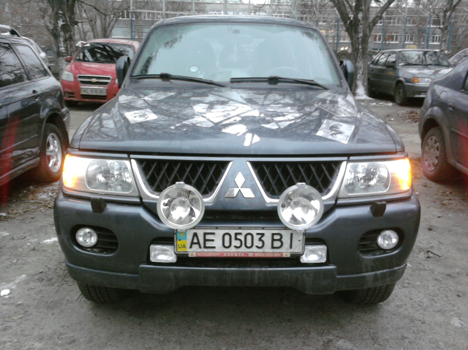 Стробоскопы и дальний. — Mitsubishi Pajero Sport (1G), 3 л, 2007 года |  тюнинг | DRIVE2