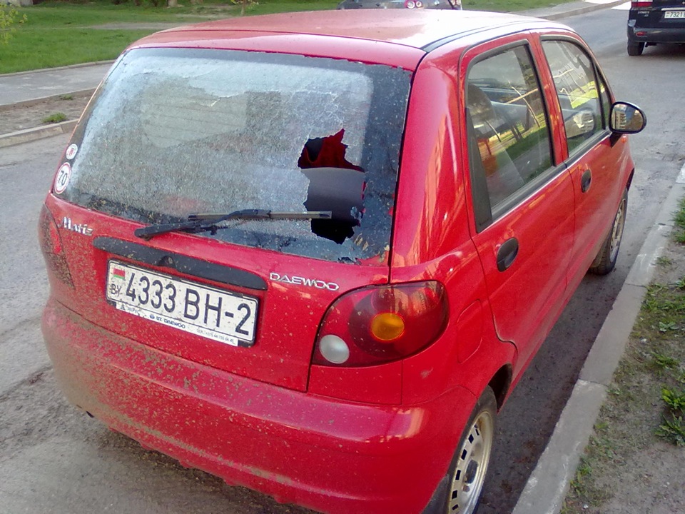 Стекло matiz. Заднее стекло Daewoo Matiz. Daewoo Matiz сзади. Дэу Матиз 2008. Matiz 2008 стекло заднее.