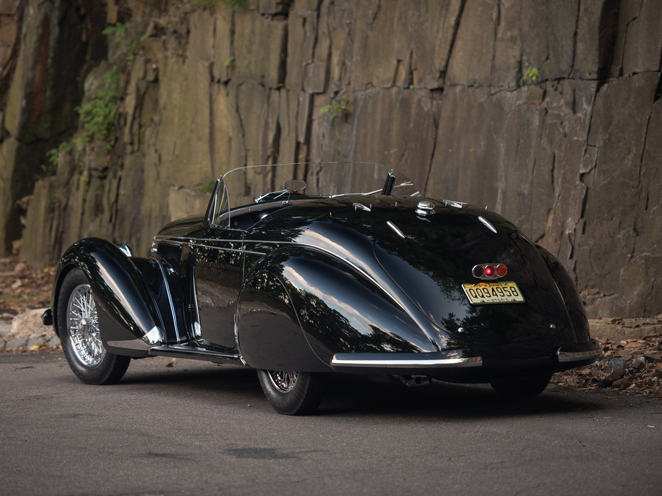 Alfa Romeo 8c 2900b lungo Touring Berlinetta