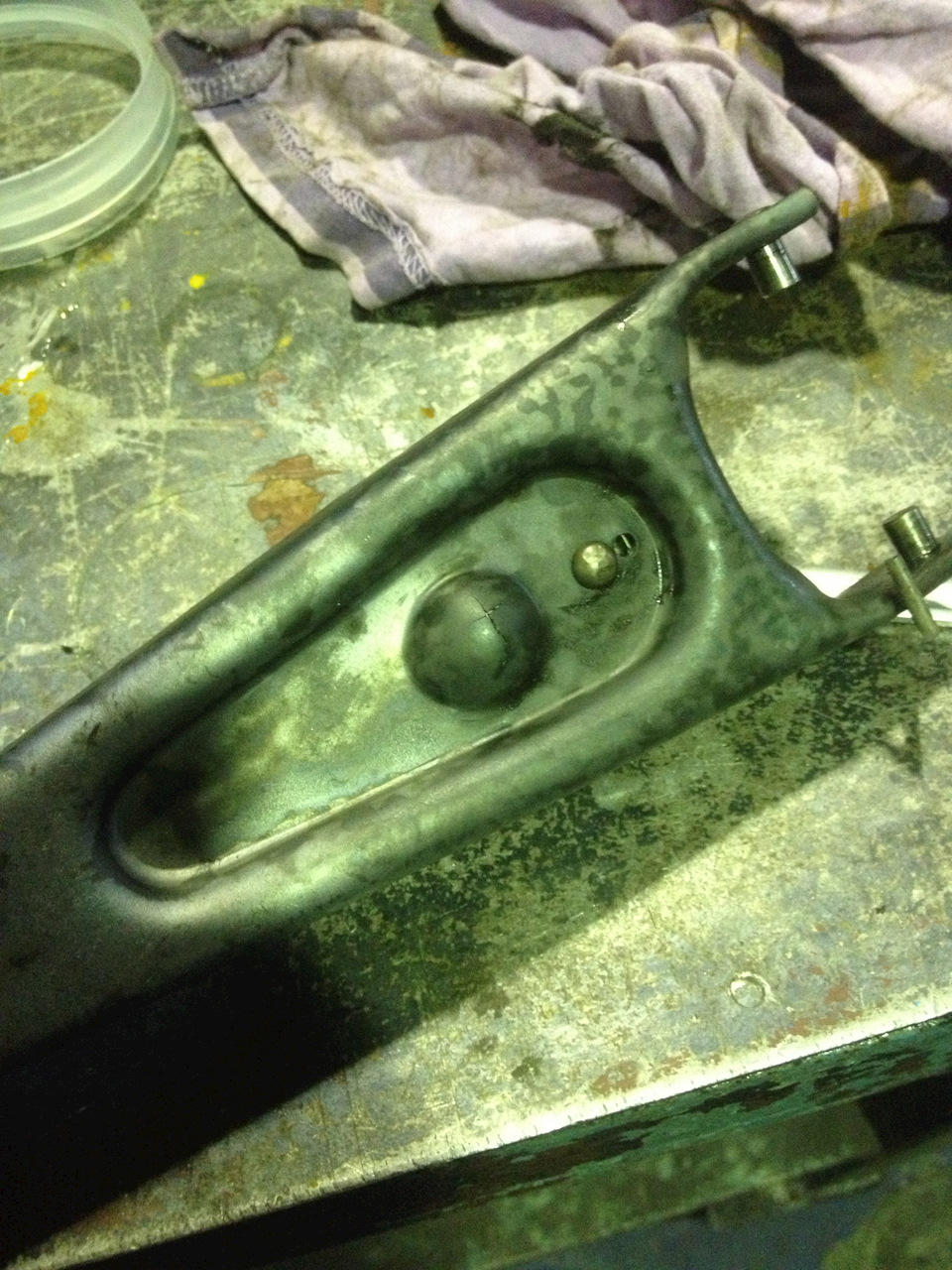 Замена заднего сальника коленвала ч.2 — Land Rover Discovery I, 2,5 л ...