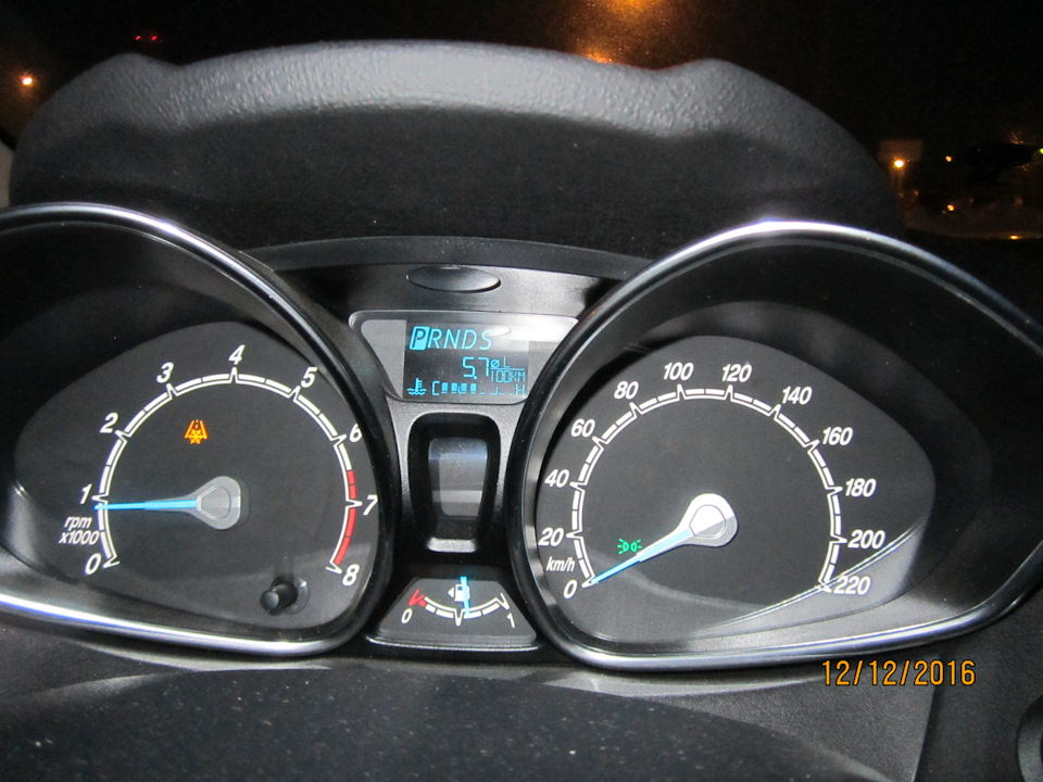 Расход топлива в городе по зиме. — Ford Fiesta (Mk VI), 1,6 л, 2016 ...