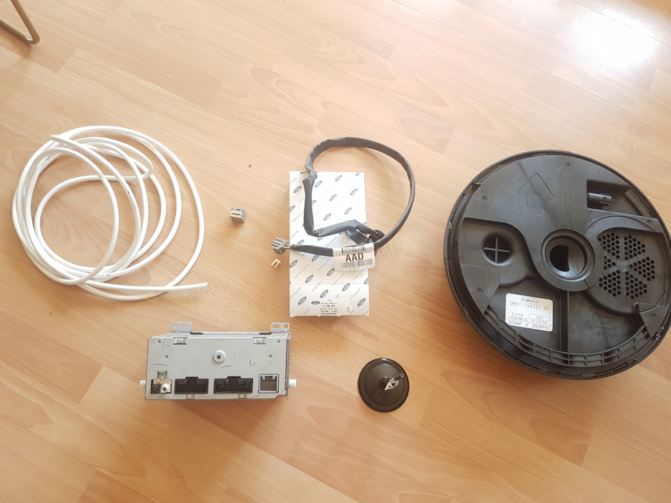 Штатный сабвуфер, переход на 9.1) — Ford Kuga (2G), 2 л, 2014 года ...