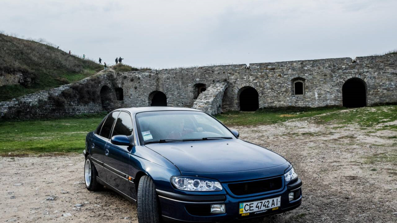 Opel Omega B 2.2 бензиновый 1995 | 2.2 16V [Звездочка] на DRIVE2