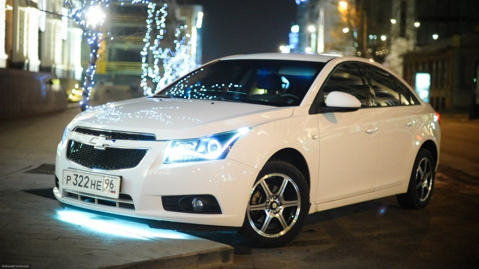 Тюнинг фар Chevrolet Cruze 