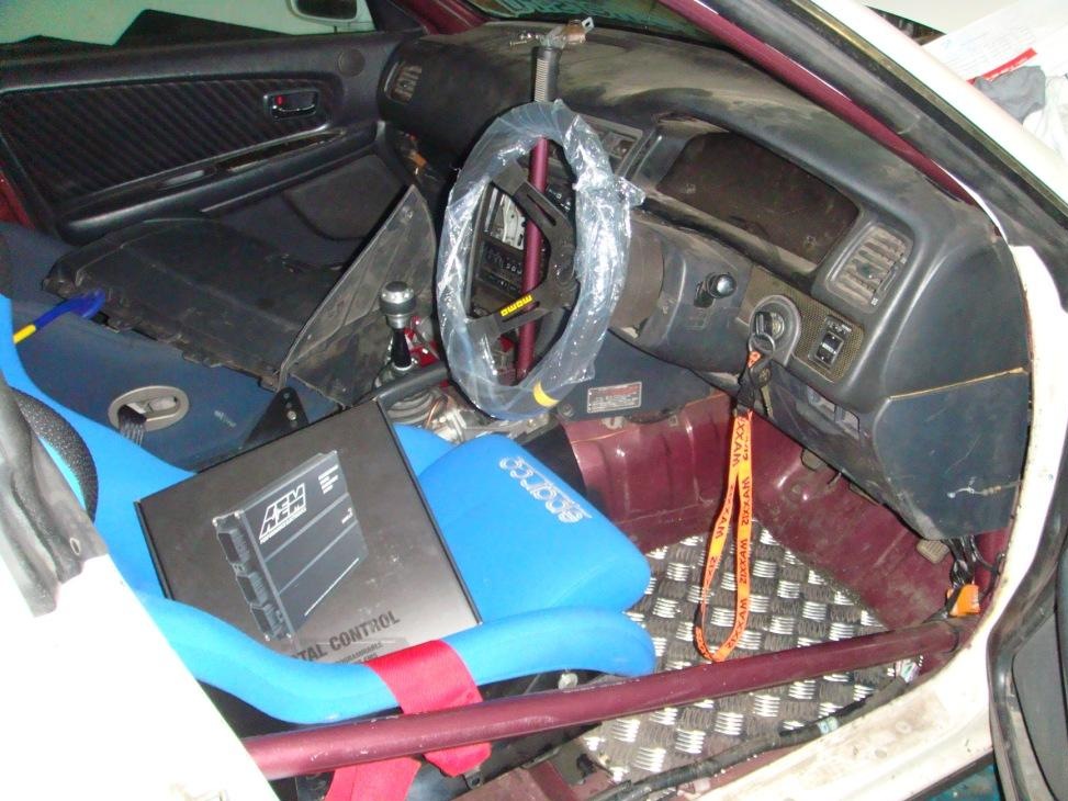 installation of a bucket - Toyota Mark II 30 l 1997